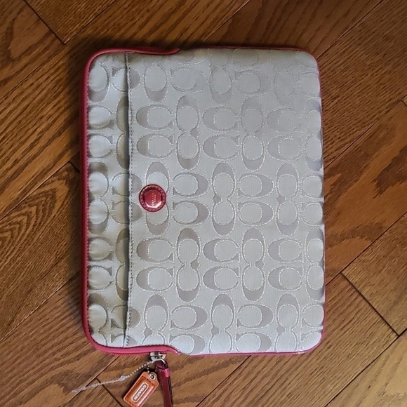 𝅺coach New York bag/ipad bag and much more - Picture 1 of 12